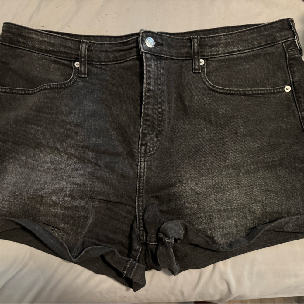 Wild fable highest rise shorts size 16